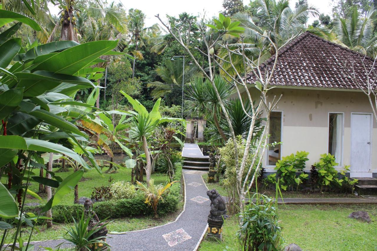 Pondok Tepi Sungai Sidemen  Exteriör bild