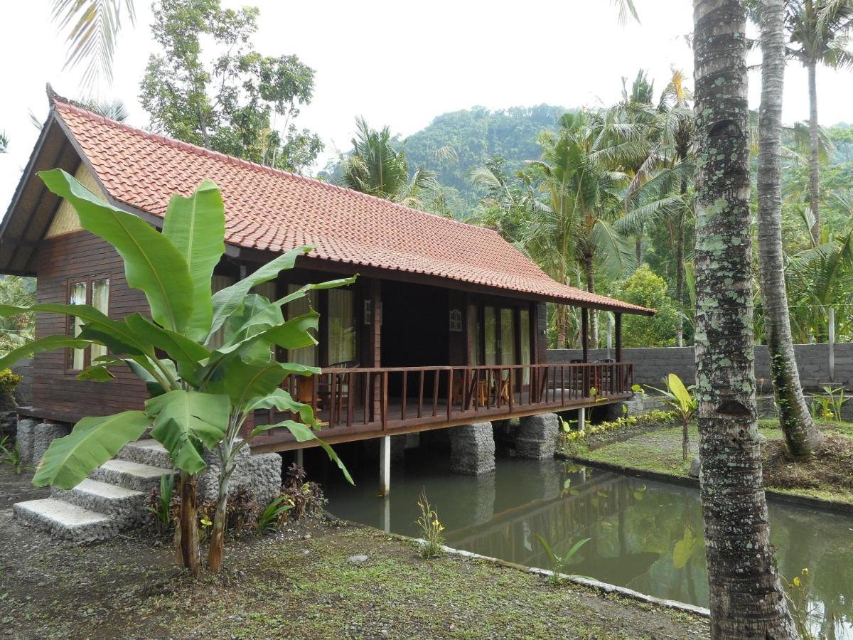 Pondok Tepi Sungai Sidemen  Exteriör bild